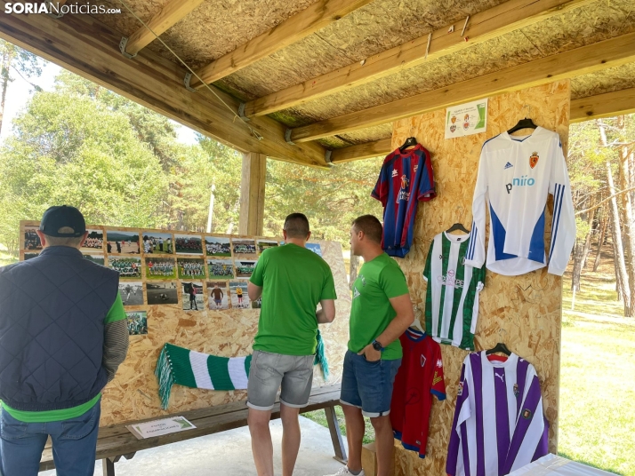 Navaleno celebra orgullosa los 80 a&ntilde;os de su equipo de f&uacute;tbol