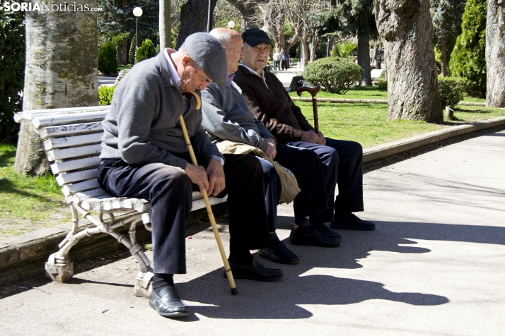 La pensión media de jubilación asciende a 1.445,75&euro;, un 5% más que hace un año