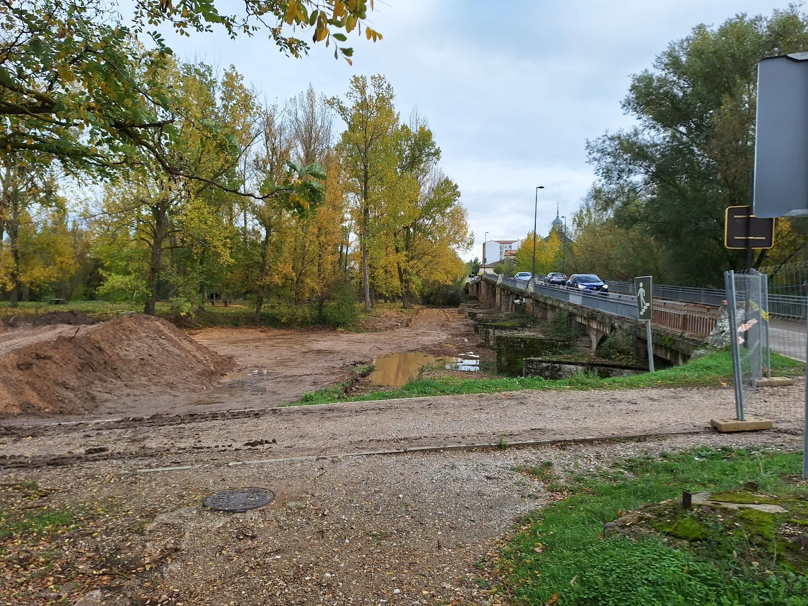 Foto 2 - Las obras del puente medieval en Almaz&aacute;n requerir&aacute;n cinco d&iacute;as de regulaci&oacute;n del tr&aacute;fico