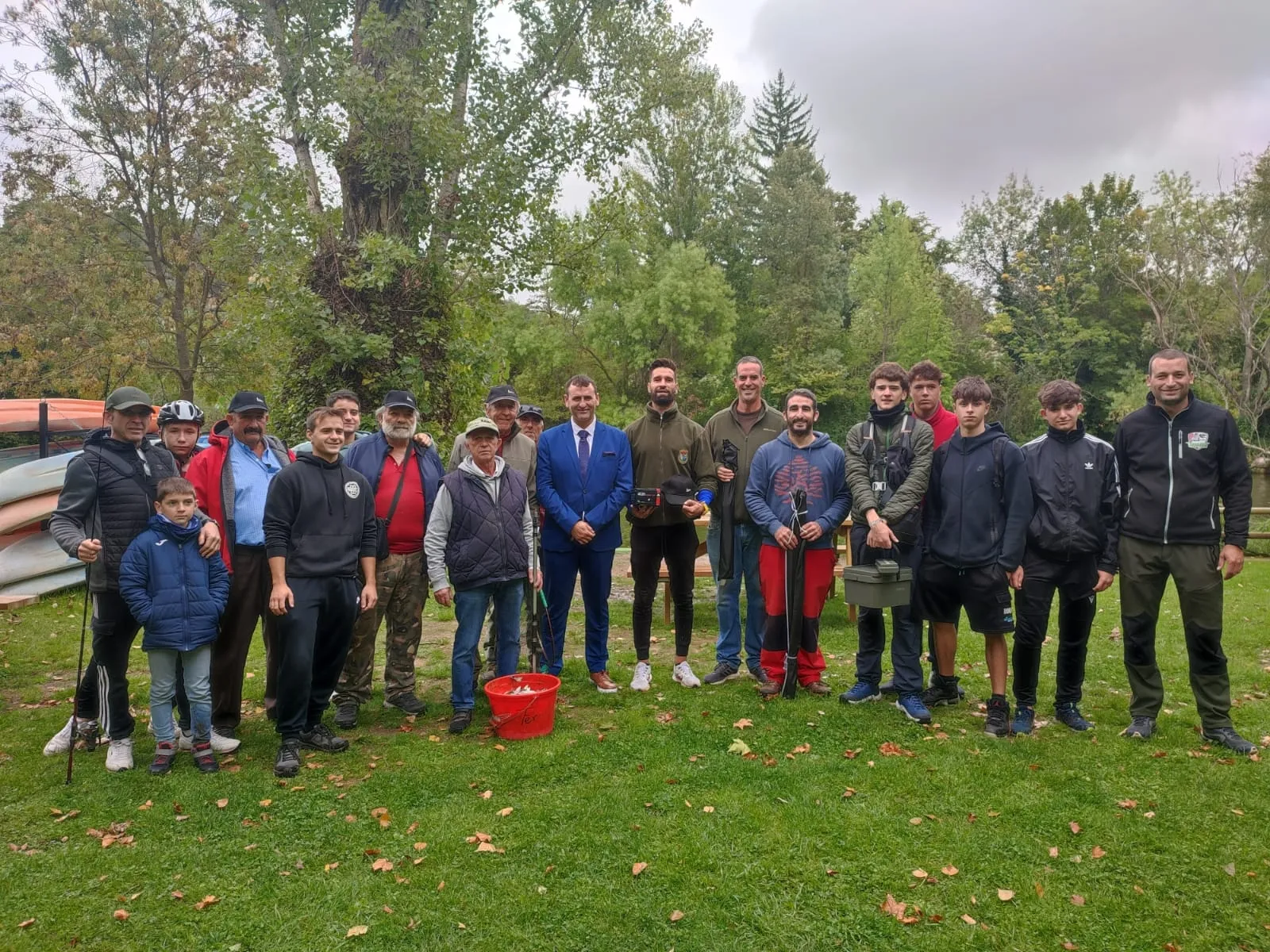Foto 10 - Estos son los ganadores del Campeonato de Pesca de Cipr&iacute;nidos de San Saturio