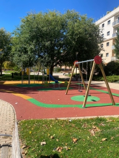 Foto 3 - Estos barrios de Soria estrenan columpios