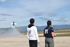 Foto 14 - Fotos: Acrobacias en los cielos sorianos con el Festival de Aeromodelismo