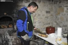 Fiesta de la elaboración del pan en Los Campos.