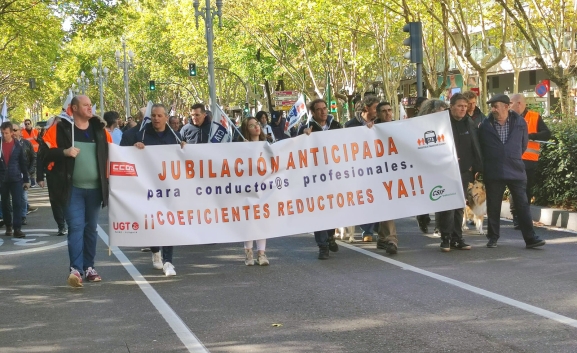 CSIF apoya a los conductores del transporte de viajeros en la exigencia a que se les reconozca la jubilación anticipada 