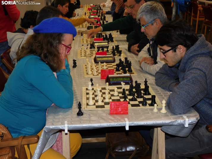 En im&aacute;genes: Los mejores jugadores de ajedrez de la provincia se dan cita en el torneo de San Saturio