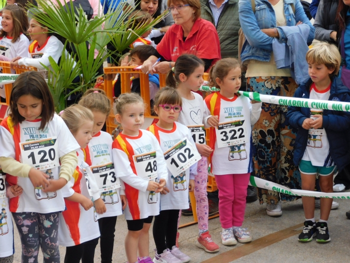 En im&aacute;genes: M&aacute;s de un centenar de j&oacute;venes participan en la Carrera del Pilar