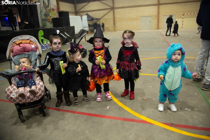 Desfile de Halloween en Golmayo