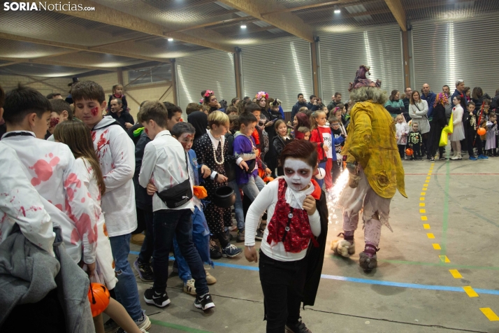 Desfile de Halloween en Golmayo