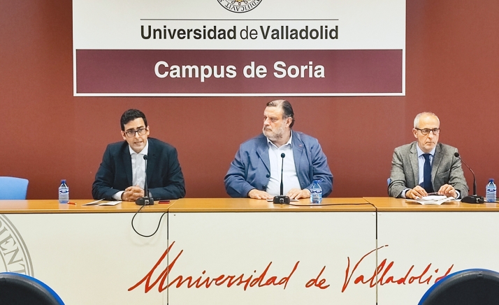 Unas jornadas en el Campus buscan revitalizar las tradiciones, mitos y leyendas de las zonas rurales de la comunidad