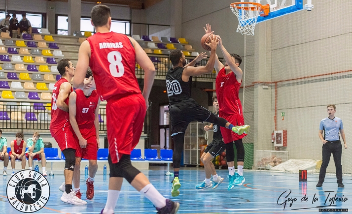 Un desacertado segundo cuarto condena al Soria Baloncesto a la derrota en Palencia (94-52)