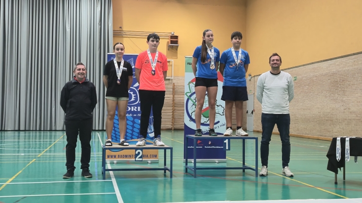 La cantera del B&aacute;dminton Soria no defrauda en el torneo de casa