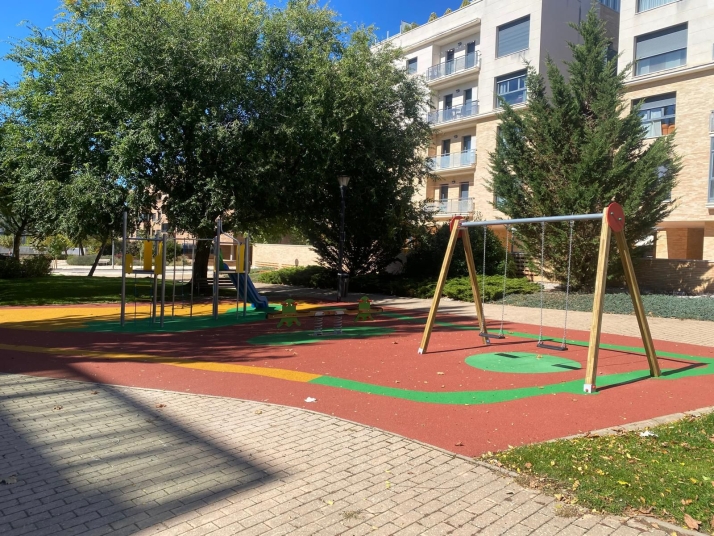 Estos barrios de Soria estrenan columpios