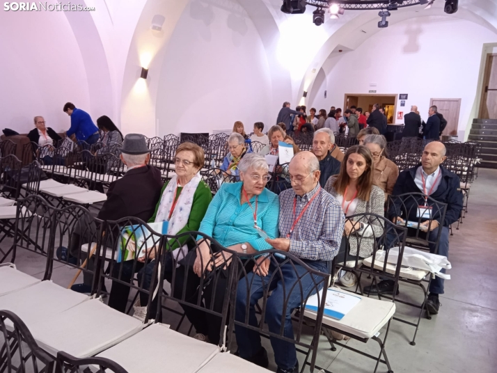 200 personas se reúnen en Soria en el II Encuentro Regional de Parkinson para obtener reconocimiento y conocer más sobre su enfermedad