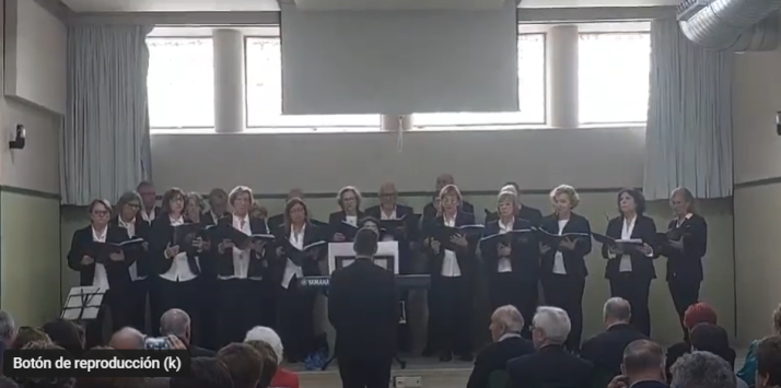 El coro Capilla Clásica Extrema Daurii deleitó con su canto en el Centro Soriano Numancia de Bilbao por San Saturio