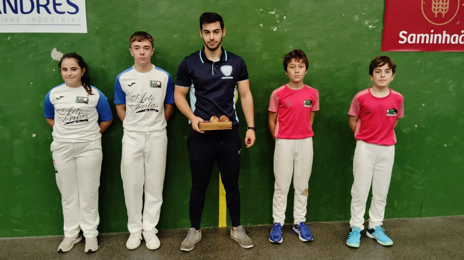 Foto 2 - As&iacute; han sido las finales del III Open de Pelotamano en Soria