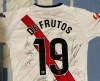 Camiseta del Rayo Vallecano que se rifará este domingo.