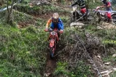 Foto 6 - Fuentetoba acoger&aacute; en el finde entre noviembre y diciembre la &uacute;ltima prueba del Nacional de hard enduro