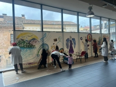 Foto 3 - La segunda fase del taller 'El lienzo en jarras' llega a La Casa de la Juana en el Casino