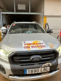 Foto 7 - 15 sorianos viajan hasta Valencia para ayudar y sacan 30 coches de un garaje: &ldquo;Es un caos, parece una pel&iacute;cula de guerra&rdquo;