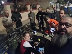 Foto 5 - 15 sorianos viajan hasta Valencia para ayudar y sacan 30 coches de un garaje: &ldquo;Es un caos, parece una pel&iacute;cula de guerra&rdquo;