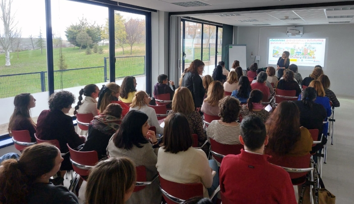 ‘Afectividad, promoción de la autonomía personal y sexualidad en la discapacidad’ en el Credef