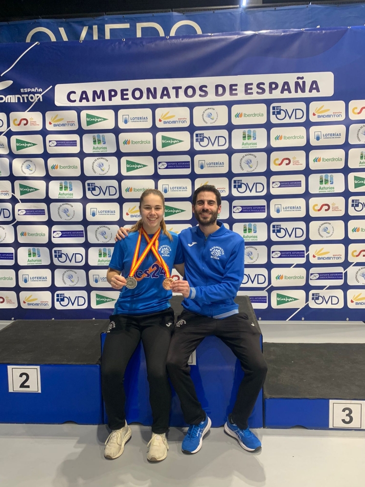 Daniela Corchón consigue dos medallas en el Campeonato de España sub19 de Bádminton 