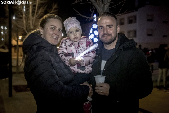 En im&aacute;genes: &Oacute;lvega da comienzo a la Navidad con el encendido de sus luces