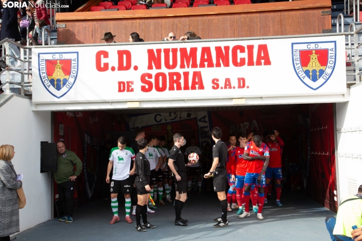 Numancia vs Rayo Cantabria