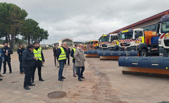 Las carreteras estatales contarán este invierno con un operativo de 800 personas y 57 máquinas