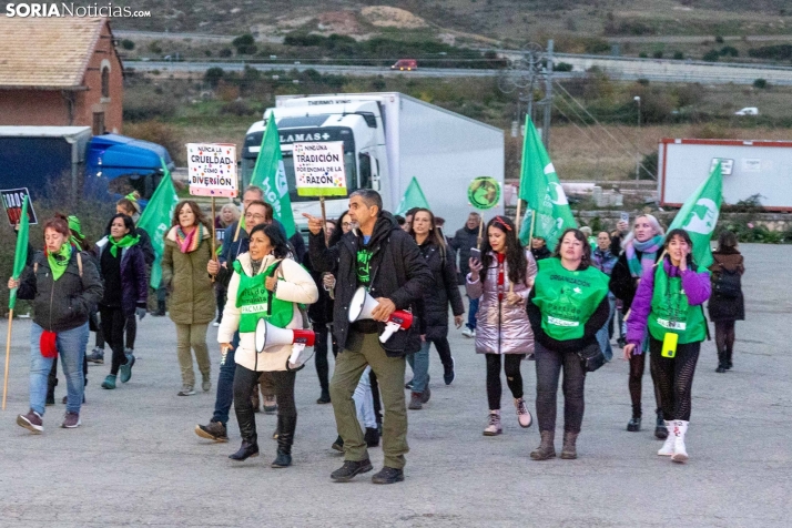 Manifestación PACMA Toro Jubilo./ Viksar Fotografía