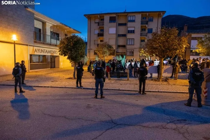 Manifestación PACMA Toro Jubilo./ Viksar Fotografía