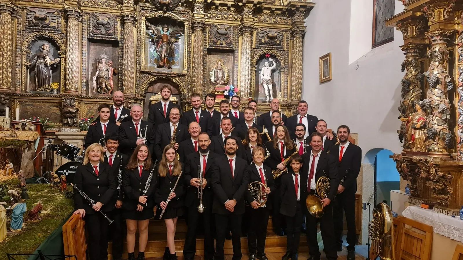 Foto 2 - Covaleda y Duruelo de la Sierra unen sus fuerzas para el concierto navide&ntilde;o 