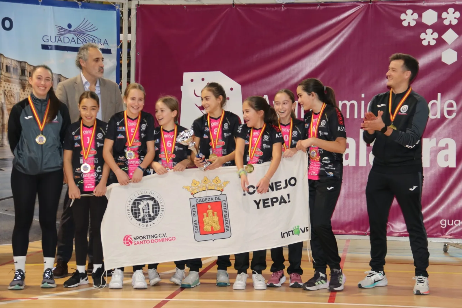 Foto 2 - Los equipos alevines del Sporting Santo Domingo CV se proclaman campeones de la Copa de Espa&ntilde;a 