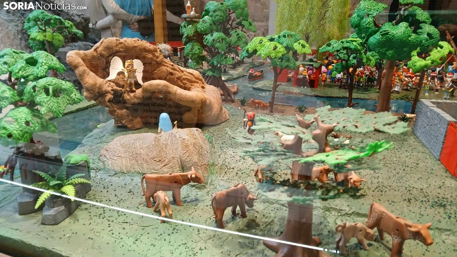 Foto 11 - M&aacute;s de 1.000 mu&ntilde;ecos de Playmobil reviven la cultura soriana en el bel&eacute;n de Garray