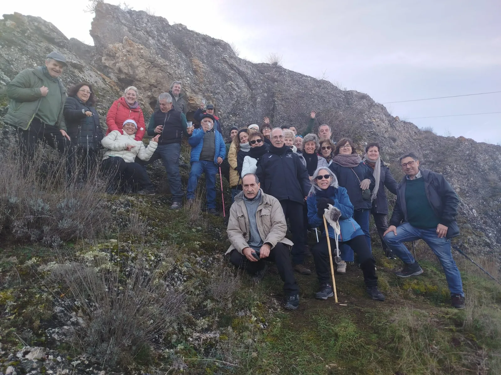 Foto 2 - Golmayo celebra su tradici&oacute;n navide&ntilde;a con la subida del Bel&eacute;n a la cueva