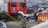 Un bombero en un incendio cerca de la capital. /PC