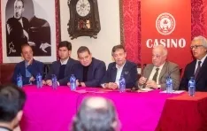 Foto 3 - Santonja sobre el Toro Jubilo: &ldquo;Es una tradici&oacute;n que solo la deber&iacute;an discutir los vecinos de Medinaceli&rdquo;