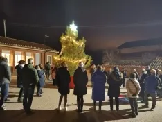 Foto 3 - Carbonera de Frentes da la bienvenida a la  Navidad con tradici&oacute;n e ilusi&oacute;n