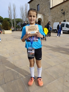 Foto 5 - Buen botín de los atletas sorianos en el Cross de la Constitución de Aranda de Duero