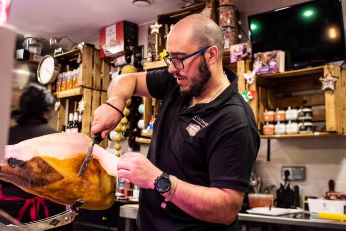 Los sorianos ultiman sus compras para la cena de Nochebuena: Estos productos van que vuelan