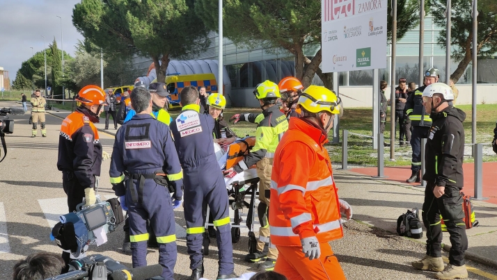 La Junta fomenta la autoprotección, seguridad e intervención en accidentes de tráfico para bomberos, policías locales, voluntarios de Protección Civil y sanitarios de Castilla y León y Portugal