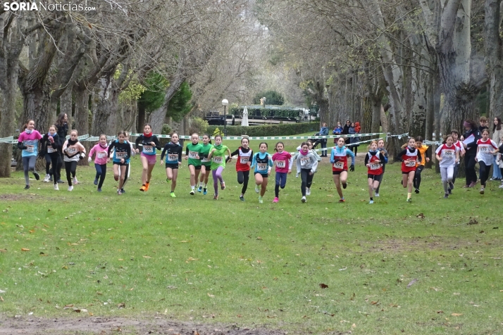 Una de las imágenes que deja el cross de esta mañana de domingo en la alameda de Cervantes. /PC