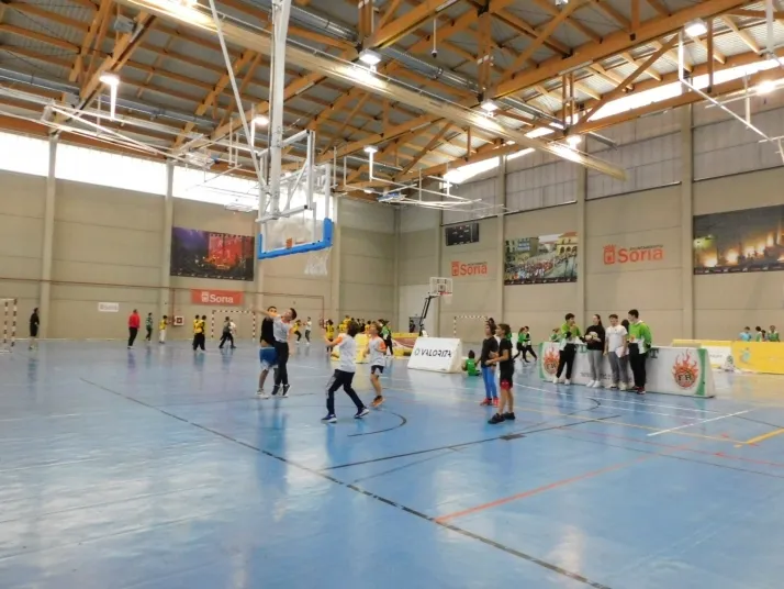 EN FOTOS | Deporte y solidaridad juegan un mismo partido para colaborar con distintas asociaciones