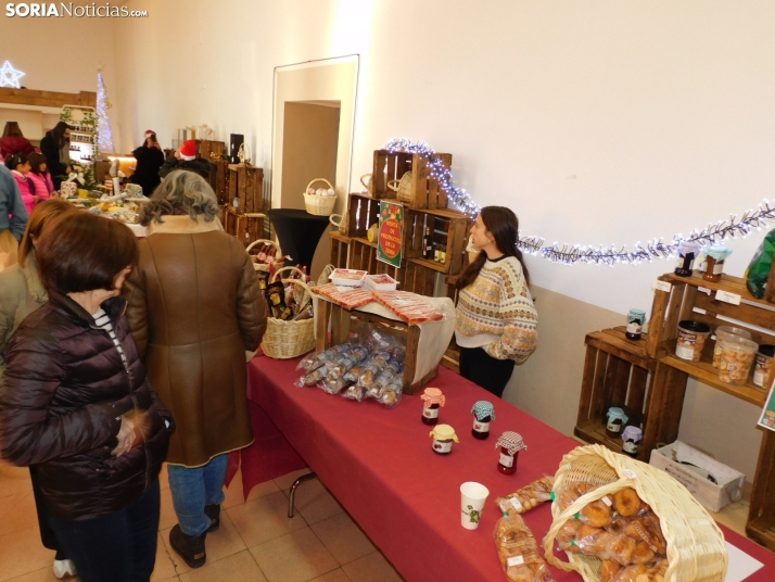 En im&aacute;genes: Centenares de sorianos visitan el II Mercado Navide&ntilde;o de San Andr&eacute;s 