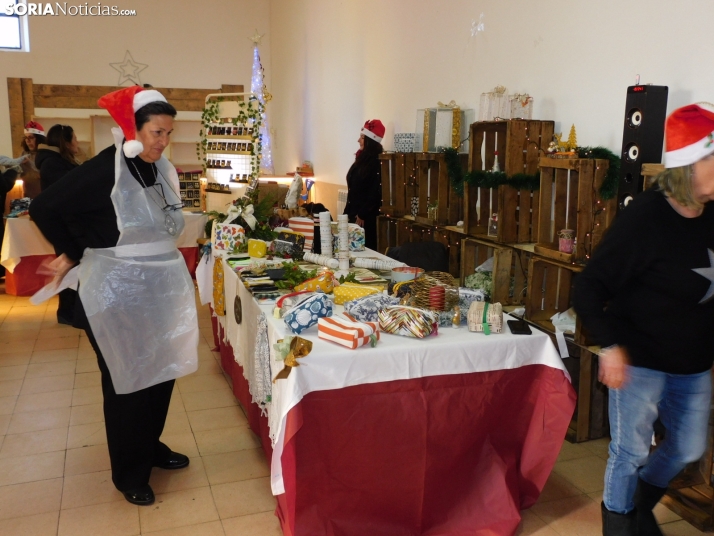 En im&aacute;genes: Centenares de sorianos visitan el II Mercado Navide&ntilde;o de San Andr&eacute;s 