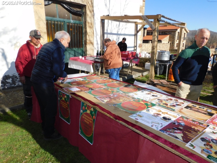 En im&aacute;genes: Centenares de sorianos visitan el II Mercado Navide&ntilde;o de San Andr&eacute;s 