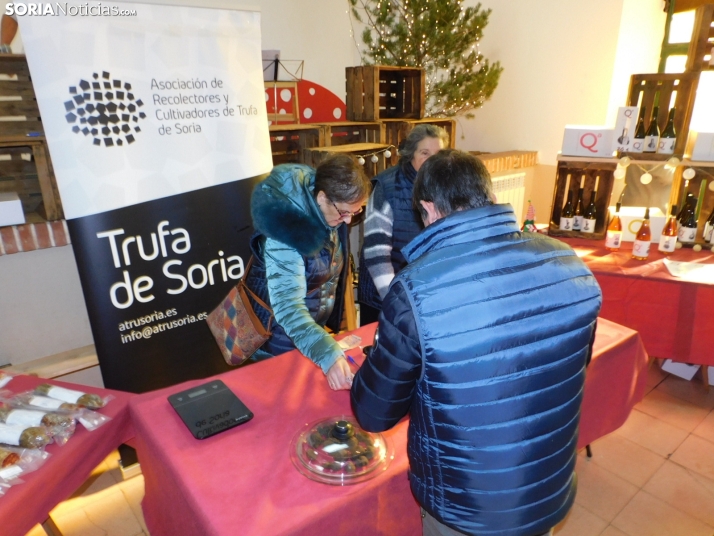 En im&aacute;genes: Centenares de sorianos visitan el II Mercado Navide&ntilde;o de San Andr&eacute;s 