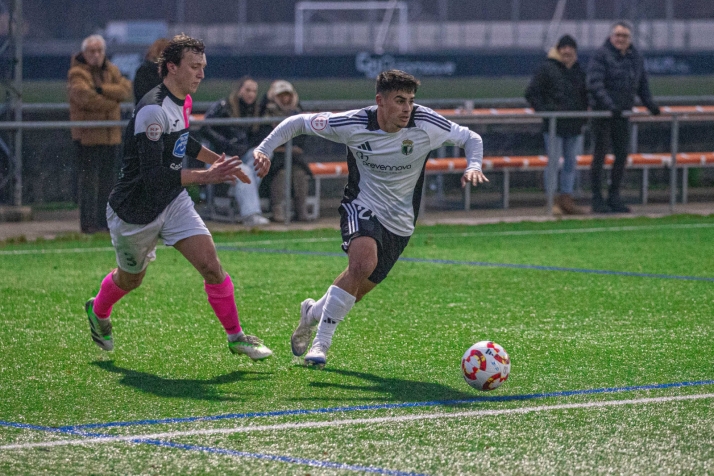 Burgos C.F. B 1-1 S.D. Almazán: Buen punto en un campo complicado