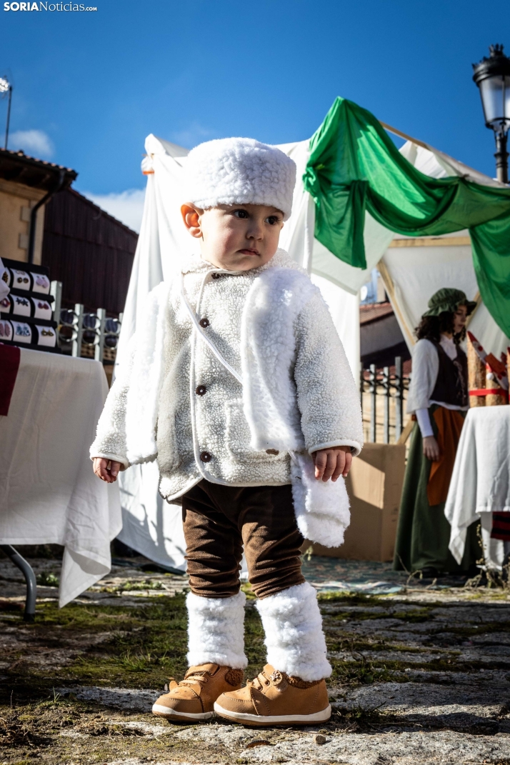 Belén viviente Duruelo de la Sierra 2025./ Viksar Fotografía