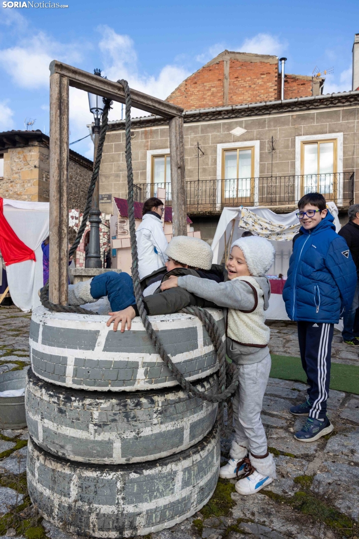 Belén viviente Duruelo de la Sierra 2025./ Viksar Fotografía